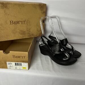 Born Black Larissa Strappy Leather 2" Wedge Toe Cross Sandals Women's Size 7